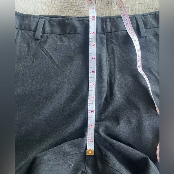 Kit & Ace Commuter Pant Charcoal 34” - Picture 11 of 14